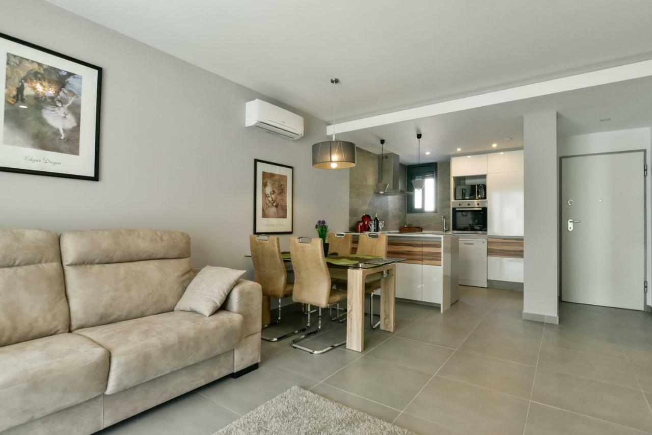 Oasis Beach IX Puntaprima Apartment Torrevieja Exterior foto